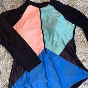 Long sleeve Swimsuit